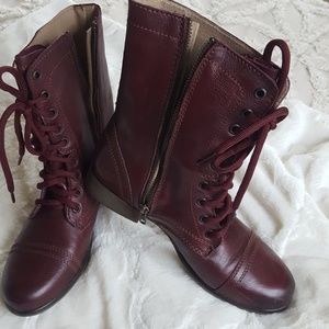 Steve Madden Boots